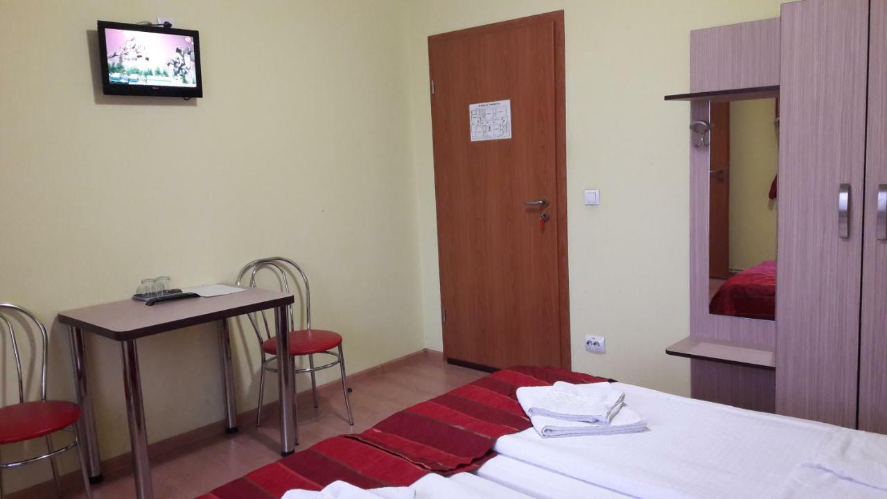 Pensiunea Eli Sibiu Exterior photo